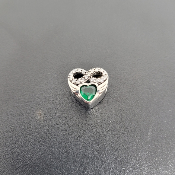 New May charm emerald-green rhinestone birthstone for pandora-style bracelets - Picture 3 of 4